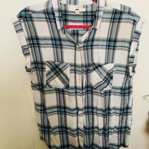 Short sleeve white plaid